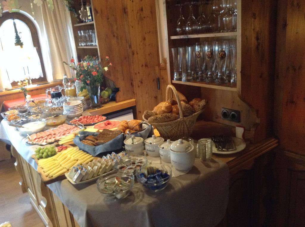 Hotel Garni Almhof Seefeld in Tirol Luaran gambar