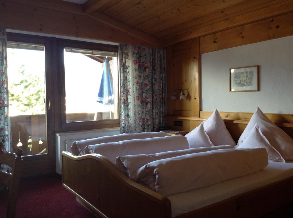 Hotel Garni Almhof Seefeld in Tirol Luaran gambar