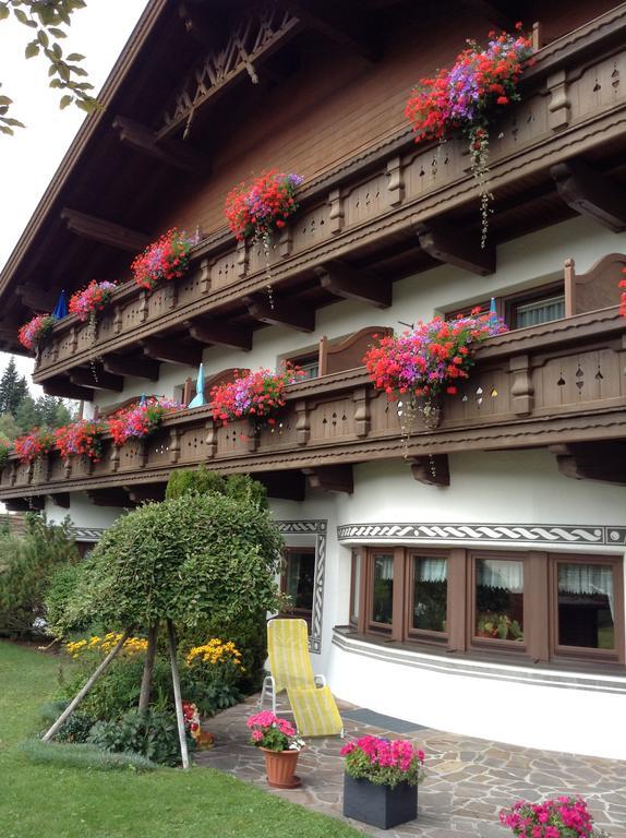 Hotel Garni Almhof Seefeld in Tirol Luaran gambar