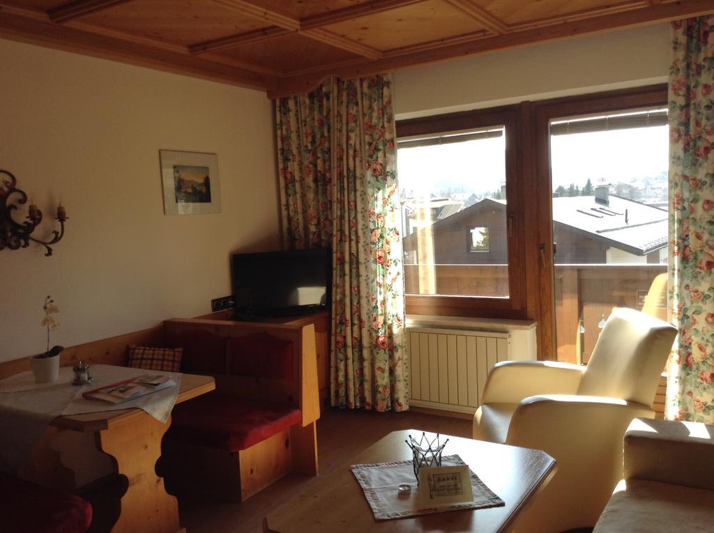 Hotel Garni Almhof Seefeld in Tirol Luaran gambar