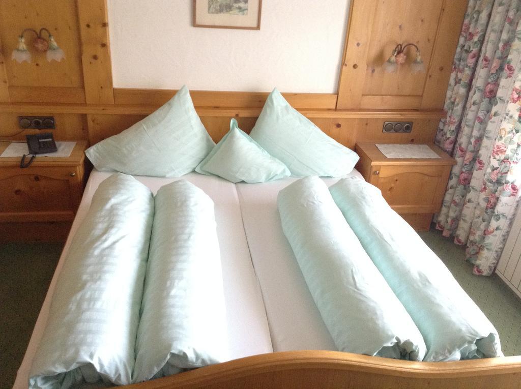 Hotel Garni Almhof Seefeld in Tirol Luaran gambar